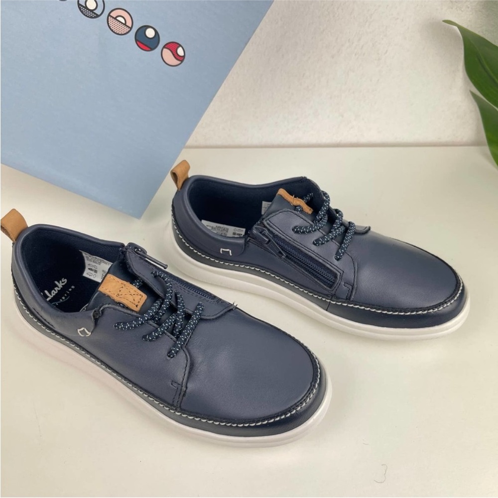 Clarks Cloud Blaze K Marine/ Navy Size 1 M